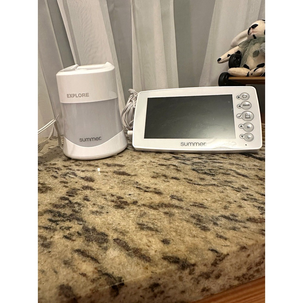 Summer Explore Digital Voice & Picture Baby Monitor w/ Camera Zoom, White